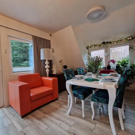 Dom Kuzi Ferienhaus Zuckau