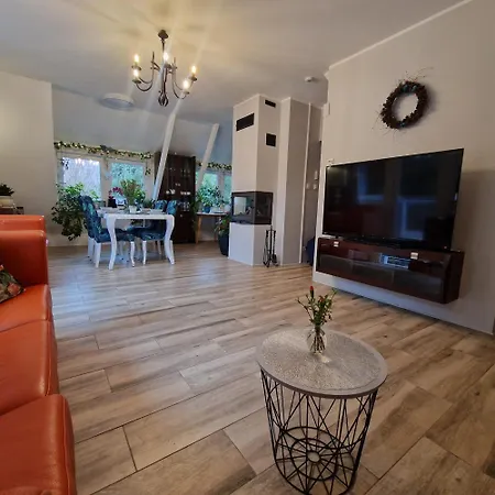 Hébergement de vacances Dom Kuzi Żukowo